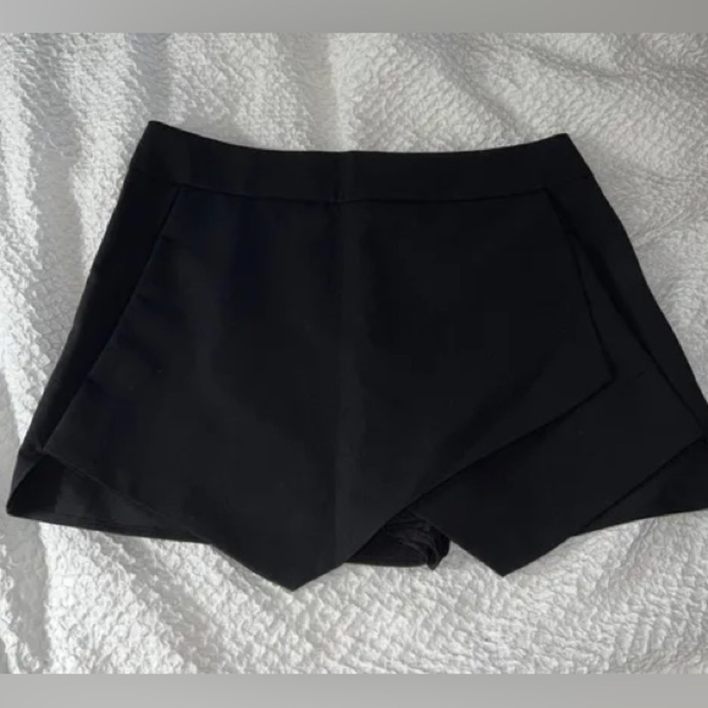 Aqua black short/skirt envelope style
